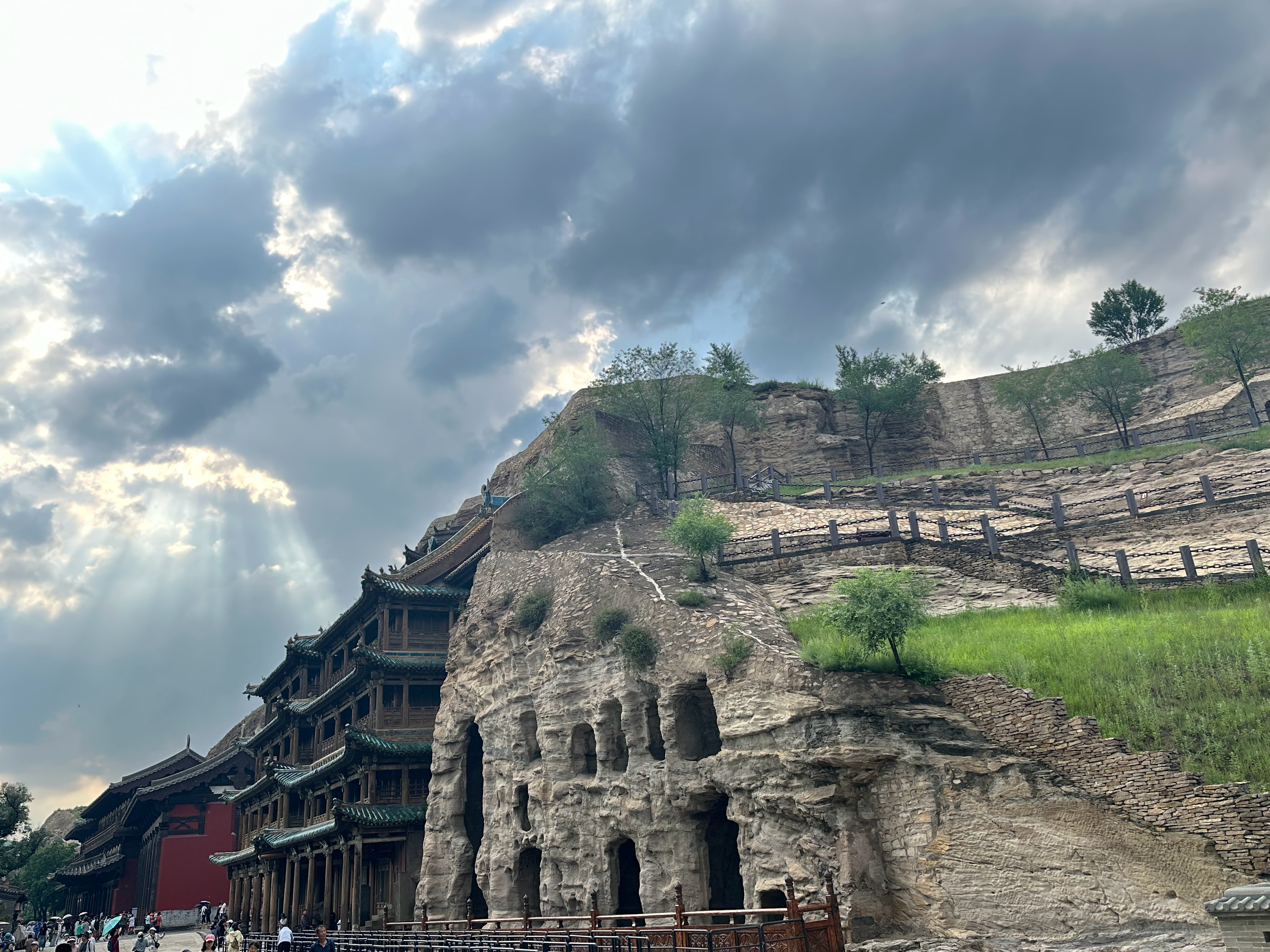 山西的温馨日常,友情与家的故事