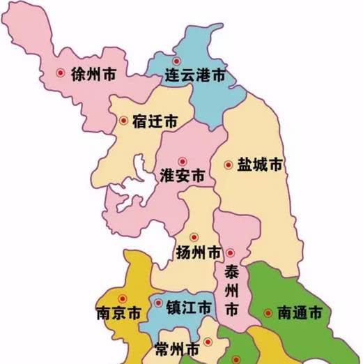 古韵庭院,汉服佳人独倚伞,江苏古色古香一景映入眼帘