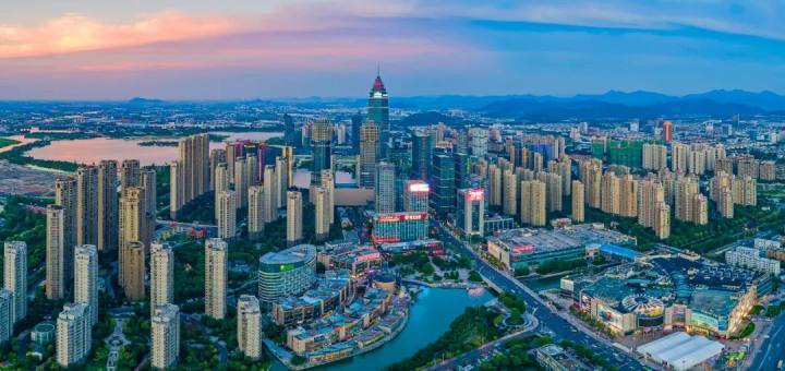 浙江平原上的舞台光影之旅