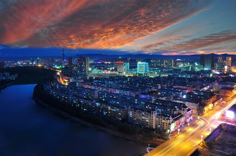 阜新,历史长河中的璀璨明珠